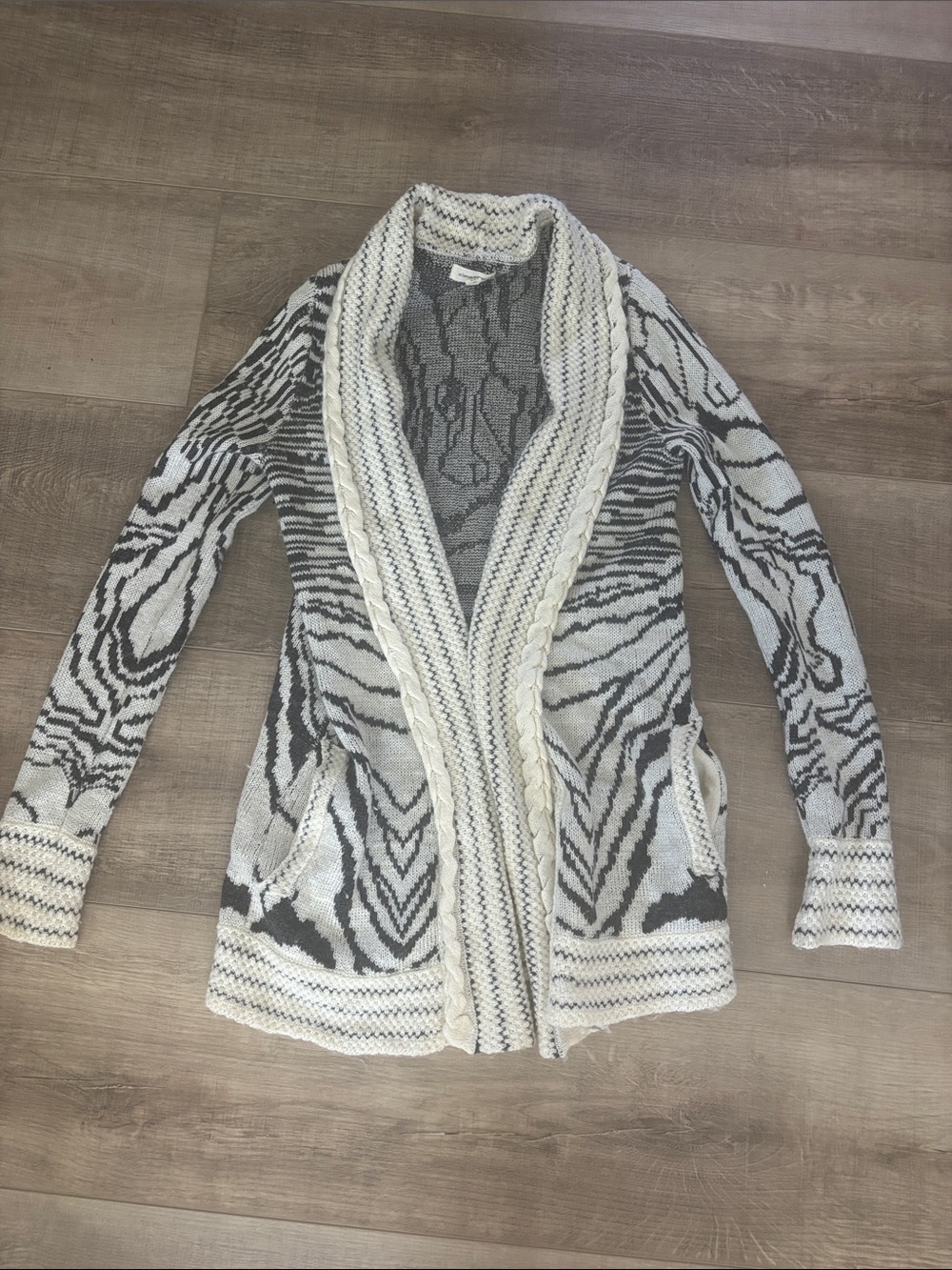 Open-Front Shawl Collar Cardigan Sweater - Neutral Gray & White